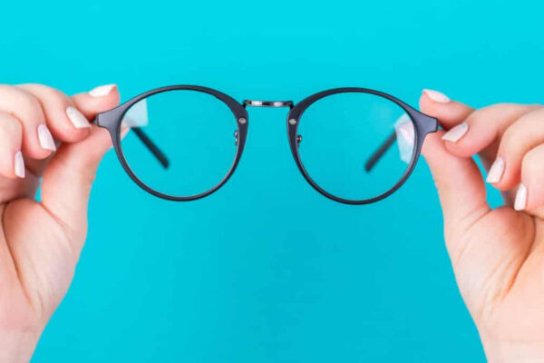 Tips For Choosing Ideal Frames Tips For Choosing Ideal Frames